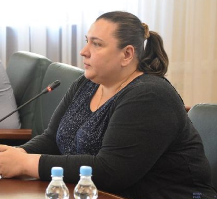 Ілюстрація до публікації «Екссуддю Господарського суду Сумської області Надію Спиридонову засудили до 6 років колонії за одержання хабаря у 4 тис. доларів.»