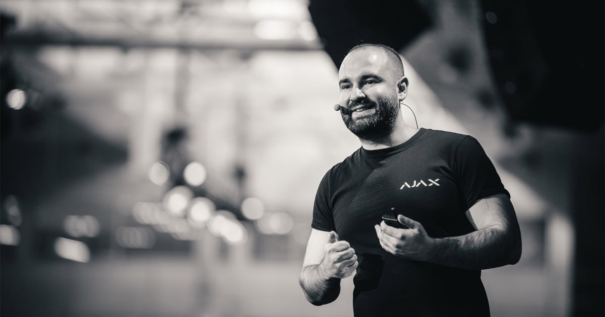 Ілюстрація до публікації «Власник Ajax Systems, що постачає дрони до ЗСУ, витратив на вілли в Дубаї 43 млн доларів!»