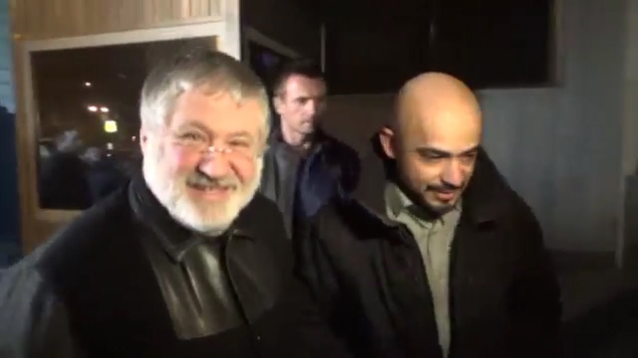 Ілюстрація до публікації «Обвинувачений у пропозиції 200 тис. доларів хабаря співробітникам НАБУ та САП адвокат Олексій Носов виїхав за кордон і не повернувся до України.»