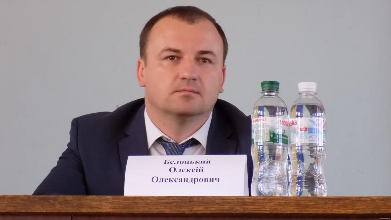 Ілюстрація до публікації «В АТ «Українські розподільчі мережі» (УРМ) розгортається резонансна історія про можливий перерозподіл ринку на користь приватних компаній із багатомільйонними оборотами.»
