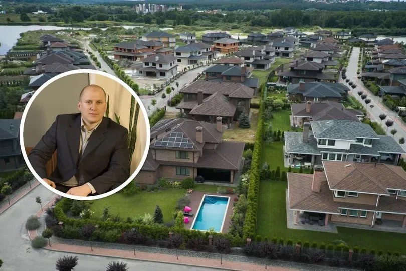 Ілюстрація до публікації ««Вітаград» на піску»