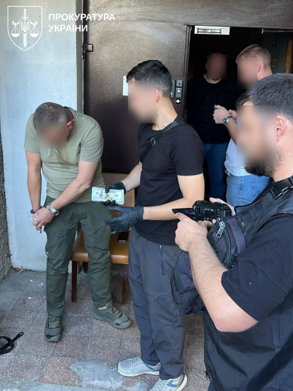 Ілюстрація до публікації «Начальника Миколаївського обласного ТЦК та СП Віталія Куліша затримали на хабарі в 15 тис. доларів»
