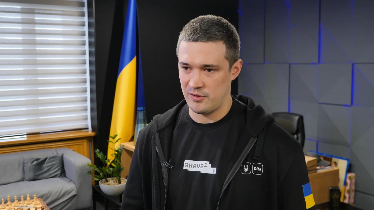 Ілюстрація до публікації ««Армія дронів» від Федорова: компанія з Кривого Рогу, що торгувала килимами, наварила 593 млн гривень»