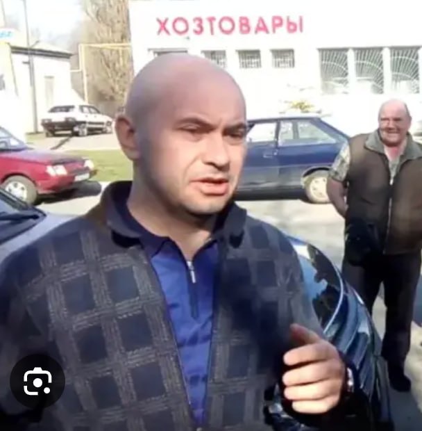 Ілюстрація до публікації «НАБУ і САП нарешті повідомили про підозру Василю Астіону, ексдепутату Дніпропетровської облради. Але сам Астіон поза межами України»