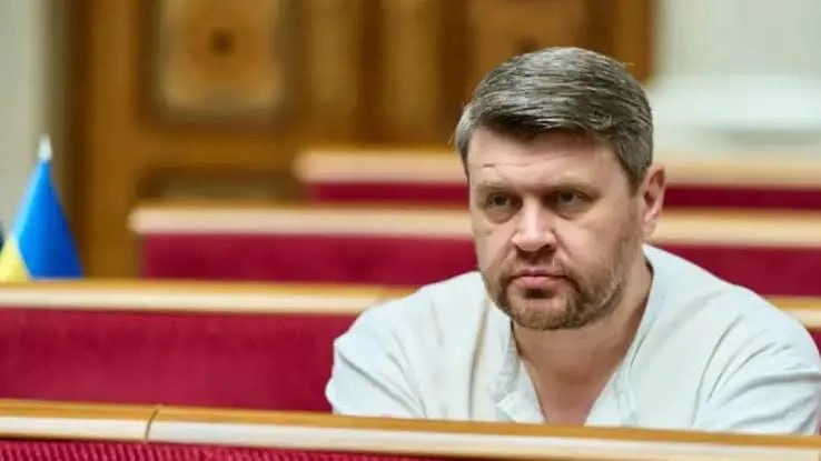 Ілюстрація до публікації «Таємне життя нардепа Вадима Івченка 📌 Вадим Івченко — народний депутат від «Батьківщини» (VIII–IX скликання), член комітету з нацбезпеки, оборони та розвідки.»
