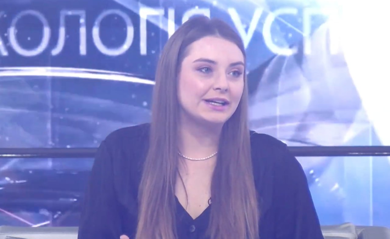 Ілюстрація до публікації «Таємне життя нардепа Вадима Івченка 📌 Вадим Івченко — народний депутат від «Батьківщини» (VIII–IX скликання), член комітету з нацбезпеки, оборони та розвідки.»