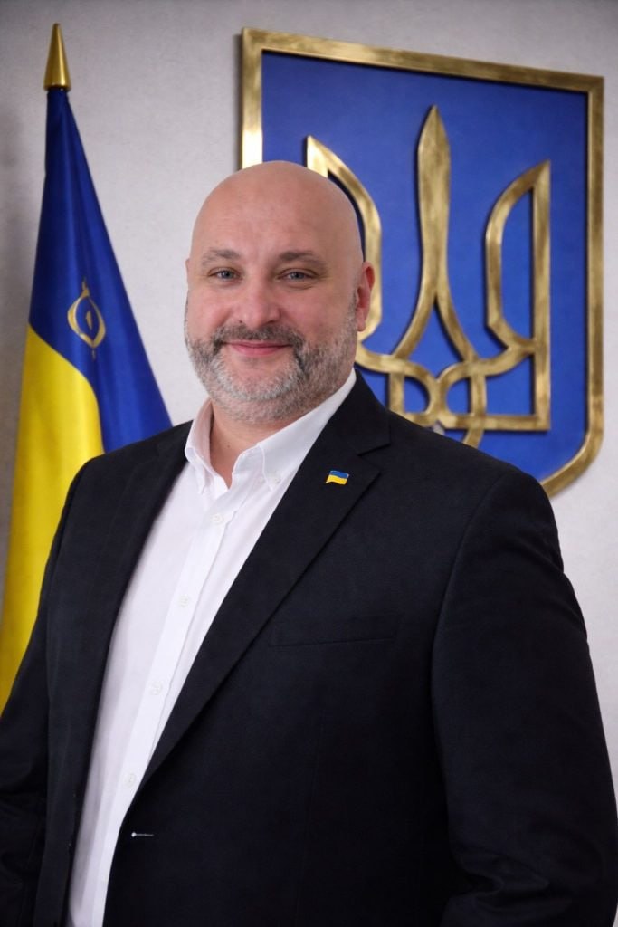 Ілюстрація до публікації «НАЗК знайшло в декларації начальника ТСЦ МВС № 3243 у Броварах Івана Федорчука недостовірні дані на 1,48 млн грн.»