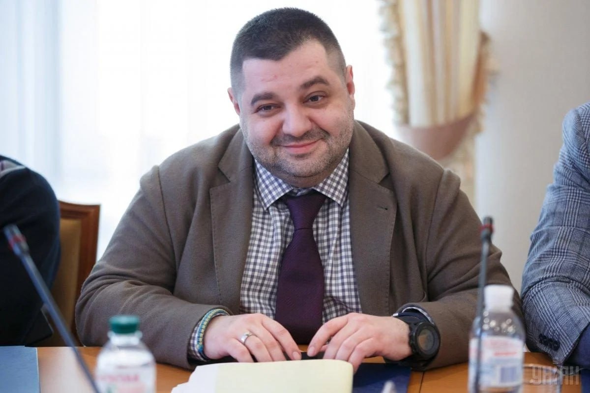 Ілюстрація до публікації «Слідчий суддя ВАКС Володимир Воронько скасував повідомлення про підозру, оголошене екснародному депутату від БПП Олександр Грановський в організації завдання 93,3 млн грн…»