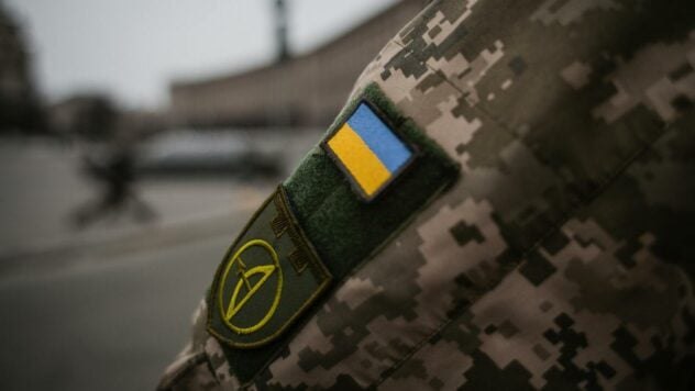 Ілюстрація до публікації «Заступнику начальника Бучанського ТЦК повідомили підозру за ч.3 ст.368 ККУ»