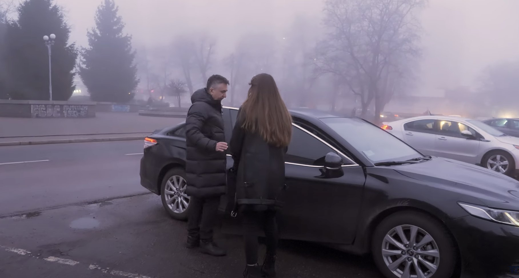 Ілюстрація до публікації «Голова апеляційного суду Черкаської області Юрій Сіренко під час війни придбав новий BMW, але користується службовим авто із водієм»
