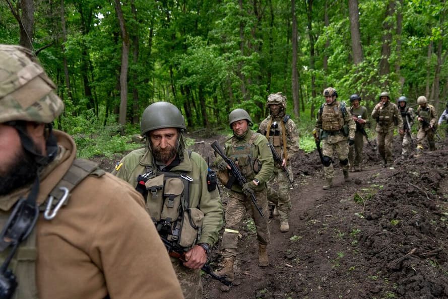 Ілюстрація до публікації «Розкривайте гаманці: Фінансування одного військового коштує бюджету 1,2 млн гривень – Шмигаль»