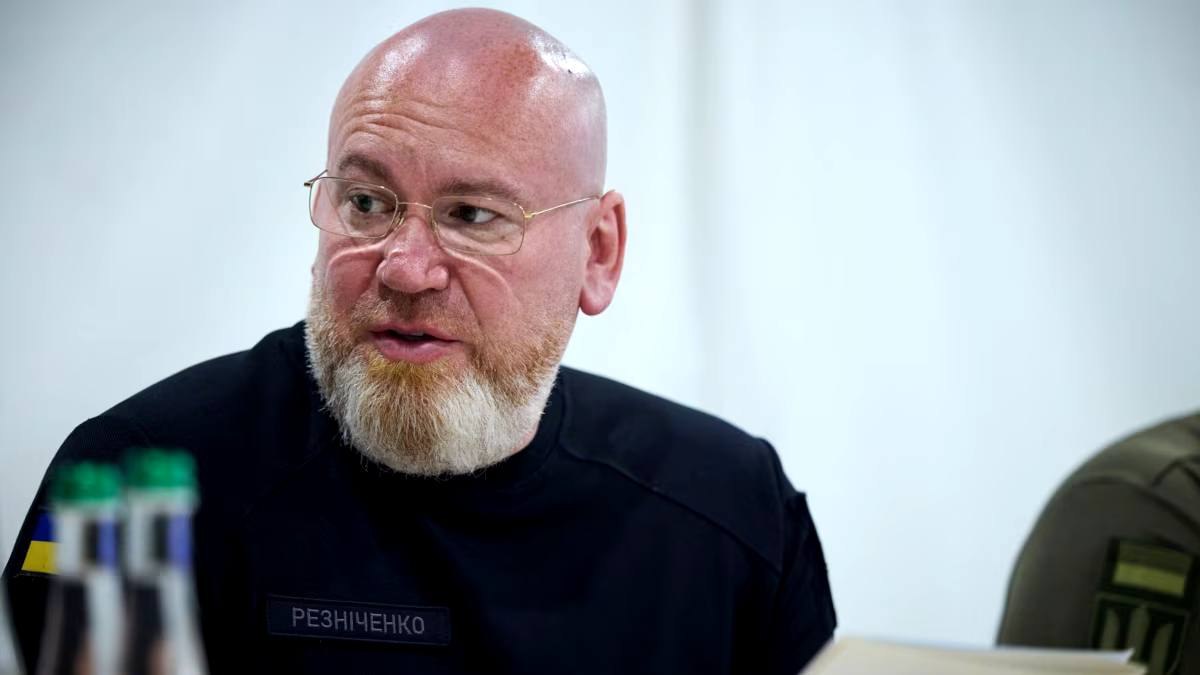 Ілюстрація до публікації «За військового мародера Резніченка внесли 30 млн гривень!»