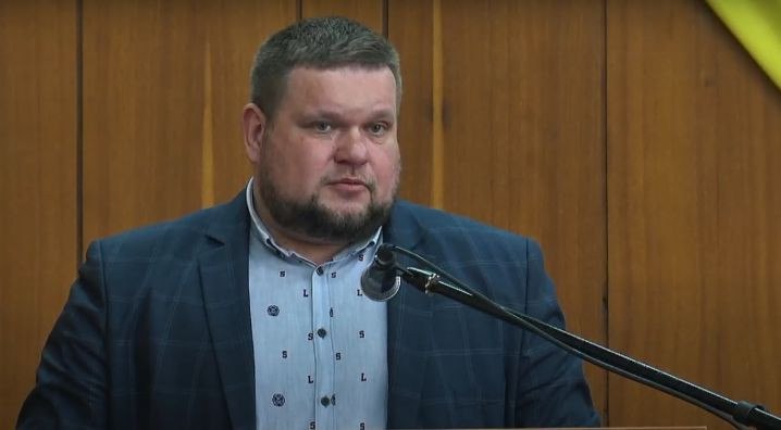 Ілюстрація до публікації «НАБУ і САП скерували до суду справу за обвинуваченням чинного народного депутата від «Слуги Народу» Андрій Клочко.»