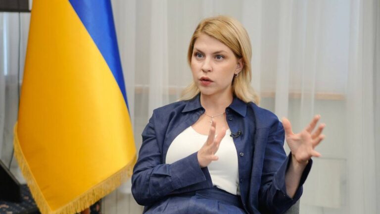 Ілюстрація до публікації «Віцепрем’єр з питань європейської та євроатлантичної інтеграції України Ольга Стефанішина 21 жовтня 2022 року оформила в столиці трикімнатну квартиру на 72-річну матір Кравець…»