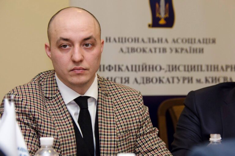 Ілюстрація до публікації «Заступник голови з питань цифрового розвитку Хмельницької ОДА Віталій Власюк не зміг підтвердити НАЗК походження своєї криптовалюти на декілька мільйонів гривень.»