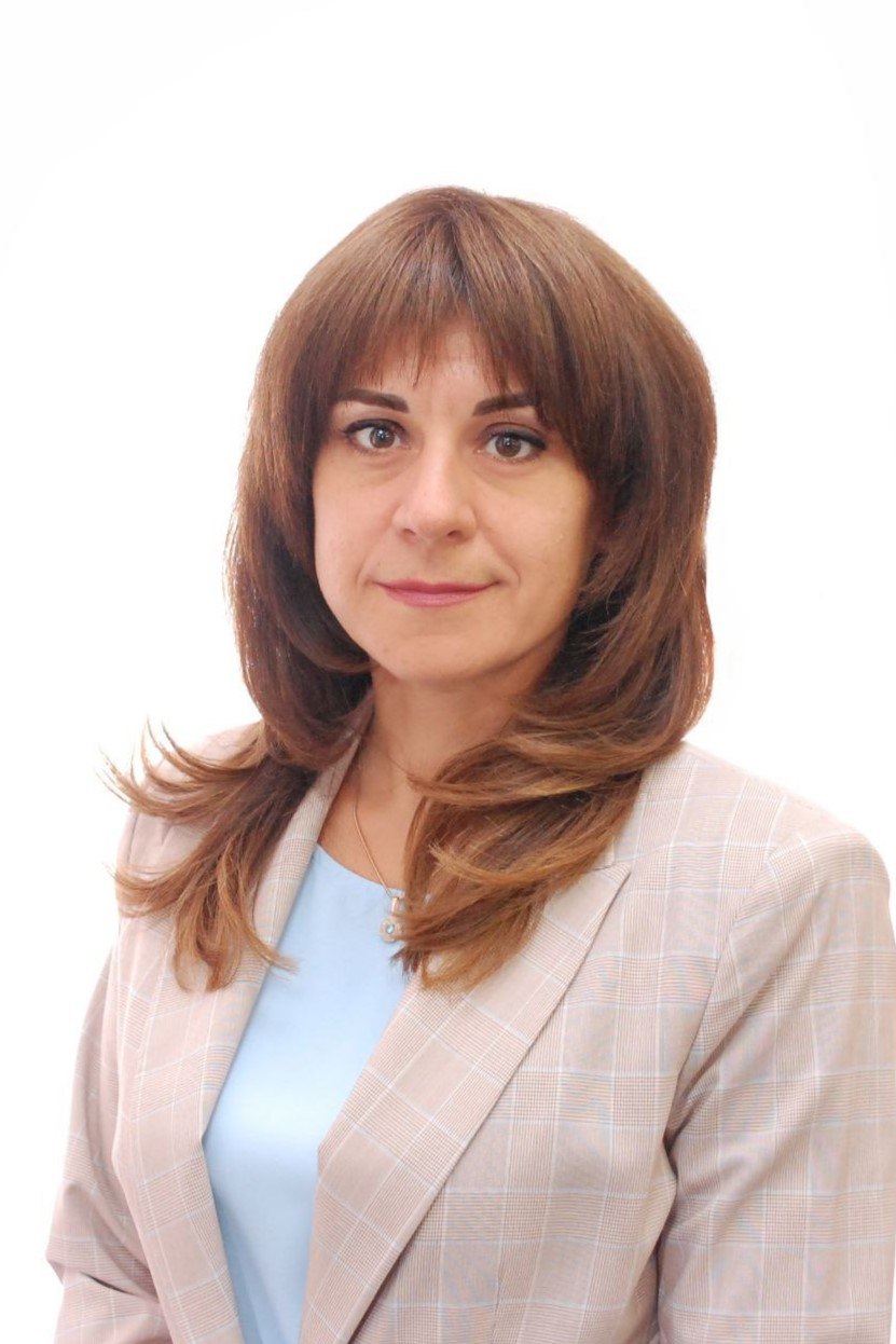 Ілюстрація до публікації «Дружина народного депутата з Хмельницького від партії «Слуга народу» Микола Стефанчук набула значну кількість майна невідомої вартості під час війни.»