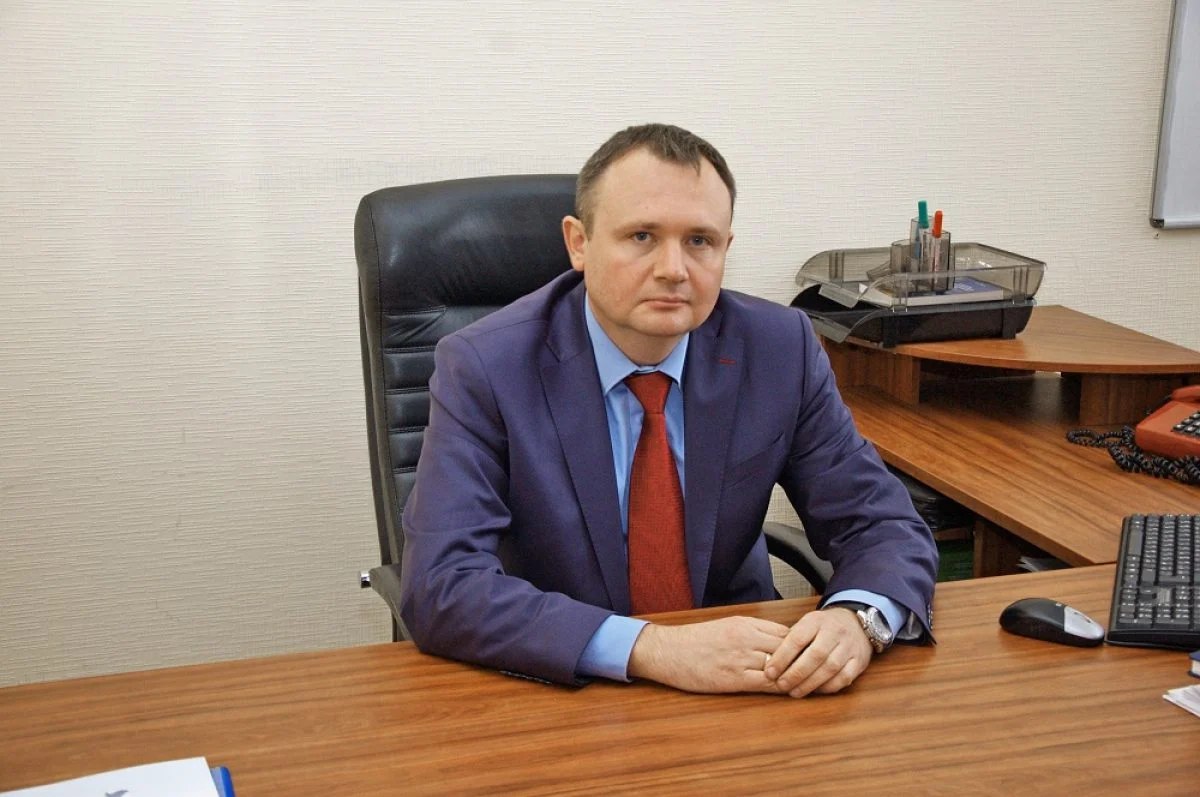 Ілюстрація до публікації «Новий т.в.о. "Укркосмосу" Володимир Міхеєв під час війни набув будинок та землю у елітному пристоличному селі»