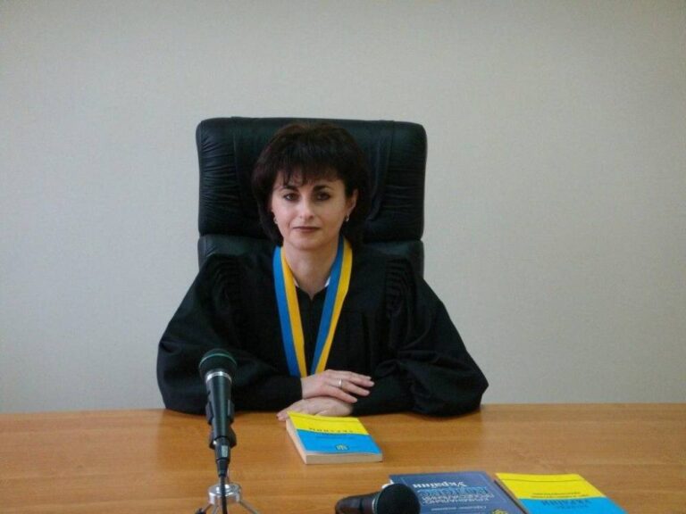 Ілюстрація до публікації «На Одещині чоловік судді Комінтернівського райсуду Наталії Вінської придбав під час війни нежитлове приміщення.»