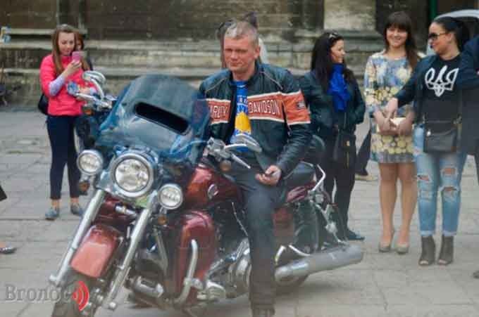 Ілюстрація до публікації «Колишній корупціонер та післямайданний міністр аграрної політики та продовольства України, який був задіяний у схемі з крадення зерна ДПЗКУ через "ТІС" російського олігарха…»