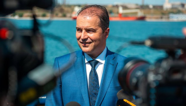 Ілюстрація до публікації «Керівництво ДП «МТП «Південний» Міністерства відновлення щомісячно витрачає на власні зарплати понад 1,5 млн гривень.»