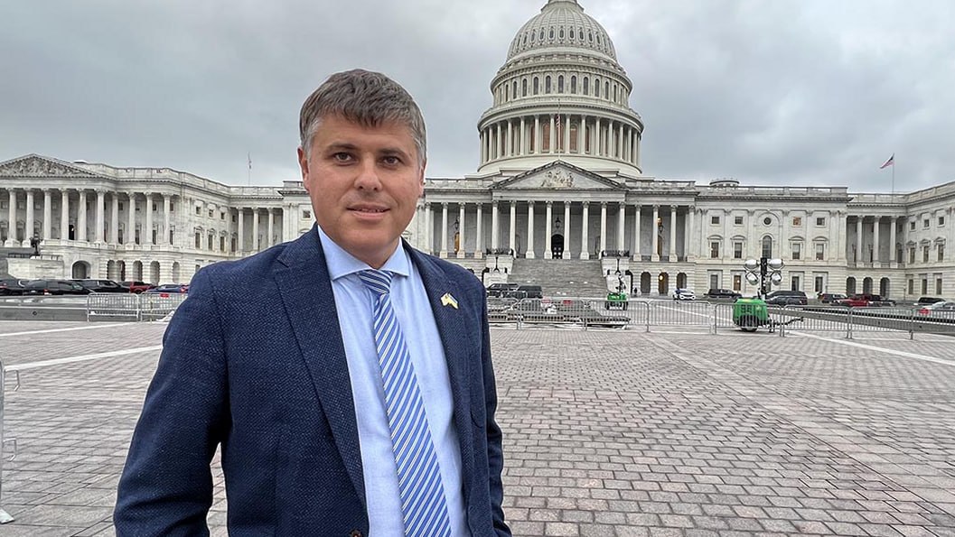Ілюстрація до публікації «Чому найогідніші підораси з "Батьківщини"? Це такий челлендж?»