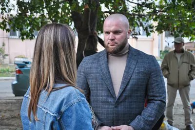 Ілюстрація до публікації «Посіпаки політика від ОПЗЖ з Одеси Віктора Баранського, що допомагає рф з "тіньовим флотом" для уникнення санкції продовжують засідати в Одеській міський раді»