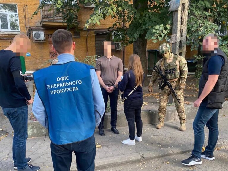 Ілюстрація до публікації «10 000$ отримав прокурор Лівобережної окружної прокуратури Дніпра»