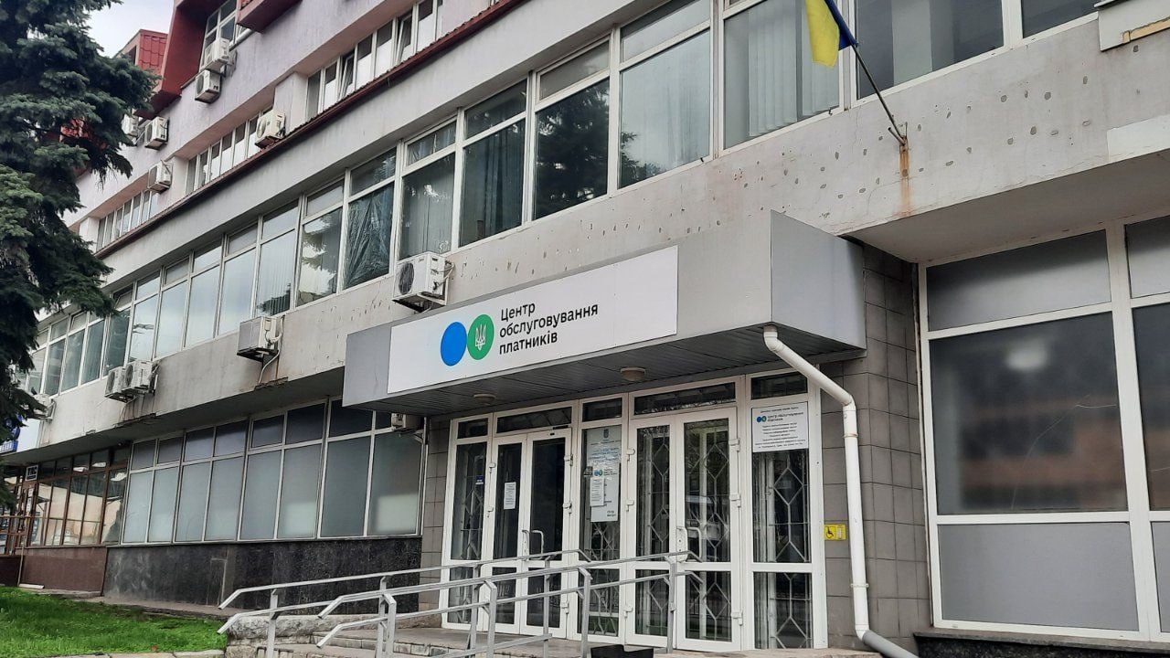 Ілюстрація до публікації «У Сумах податківці намагалися заробити "відкат" на ремонті обласного управління»