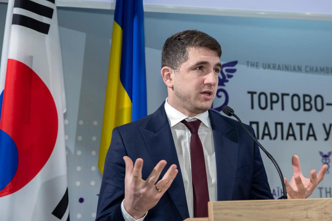 Ілюстрація до публікації «НАБУ розпочало кримінальне провадження щодо колишнього заступника голови Одеської ОДА Романа щуреня Григоришина»