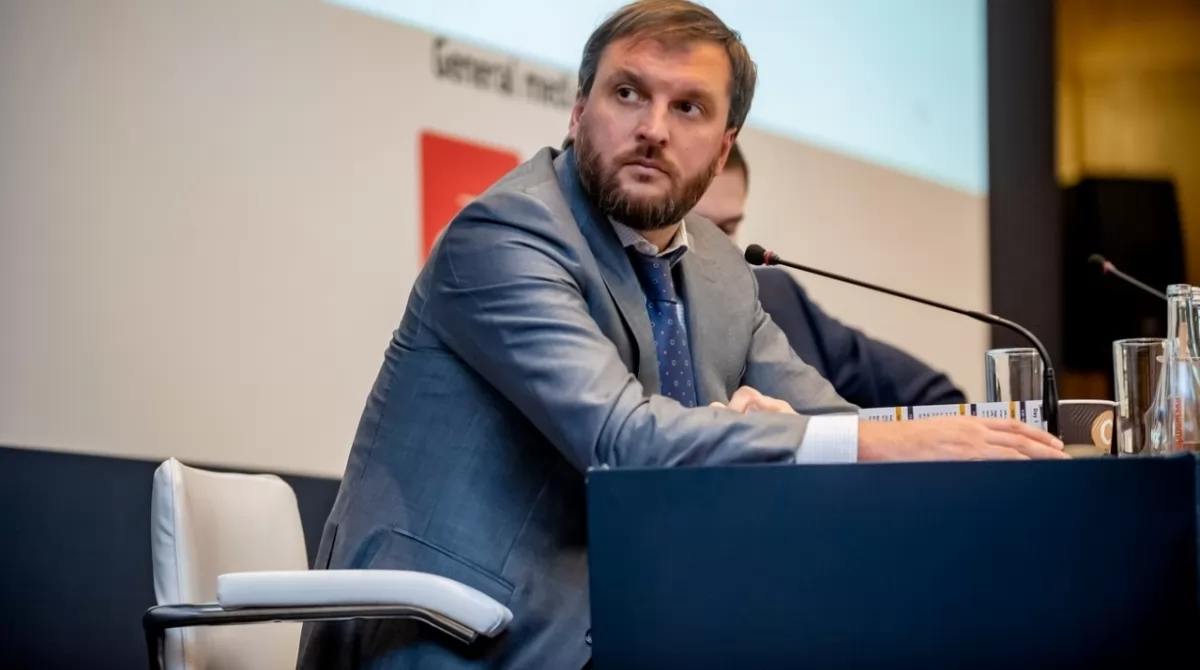 Ілюстрація до публікації «Директор консалтингової групи "А95" Сергій Куюн у Facebook розповів про негативний досвід з продажу авто у сервісному центрі МВС.»