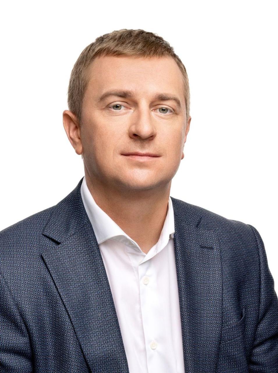 Ілюстрація до публікації «Начальник територіального сервісного центру №8047 МВС у Києві Олександр Горбонос задекларував, що його дружина їздить на сучасному Volkswagen ID.4.»