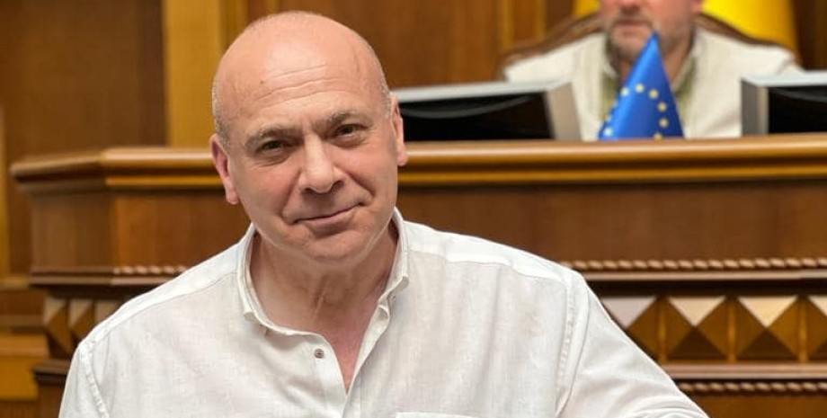 Ілюстрація до публікації «Нам пишуть 🧠»