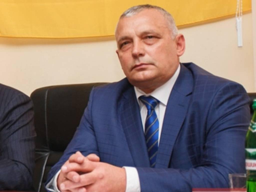 Ілюстрація до публікації «САП заявила позов про визнання необґрунтованими активів на майже 20 млн грн, що належать родині колишнього начальника Державної екологічної інспекції Карпатського округу Миколи…»