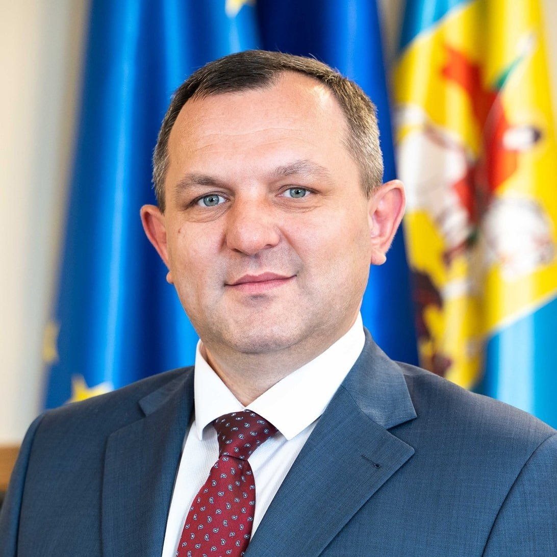 Ілюстрація до публікації «ВАКС узяв під варту до 17 серпня ексдержавного секретаря, члена правління «Нафтогазу» Василя Володіна.»