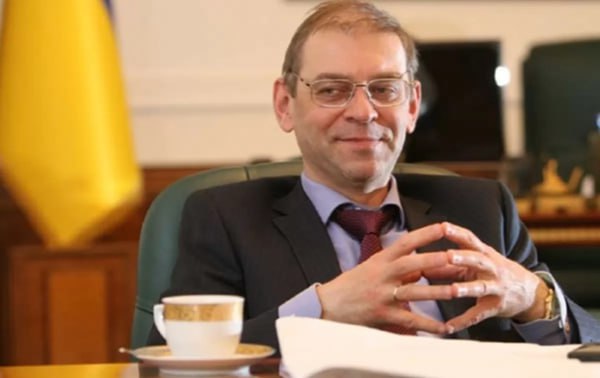 Ілюстрація до публікації «Екснардепа Сергія Пашинського ВАКС відпустив погуляти до Чехії»