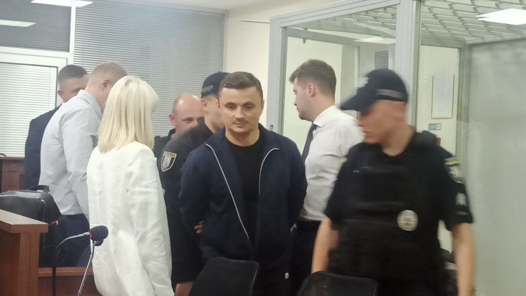 Ілюстрація до публікації «ВАКС засудив колишнього голову Тернопільської облради Михайла Головка за одержанни неправомірної вигоди та зберігання боєприпасів.»