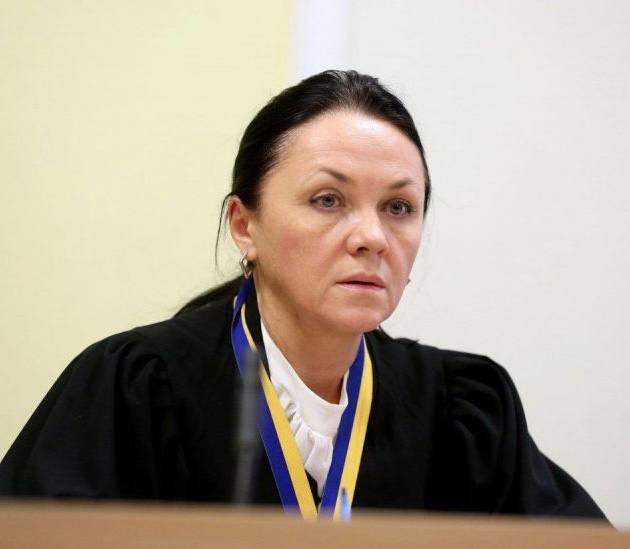 Ілюстрація до публікації «Сімʼя заступника голови Печерського суду Києва Ірини Литвинової придбала таунхаус як порожню ділянку»