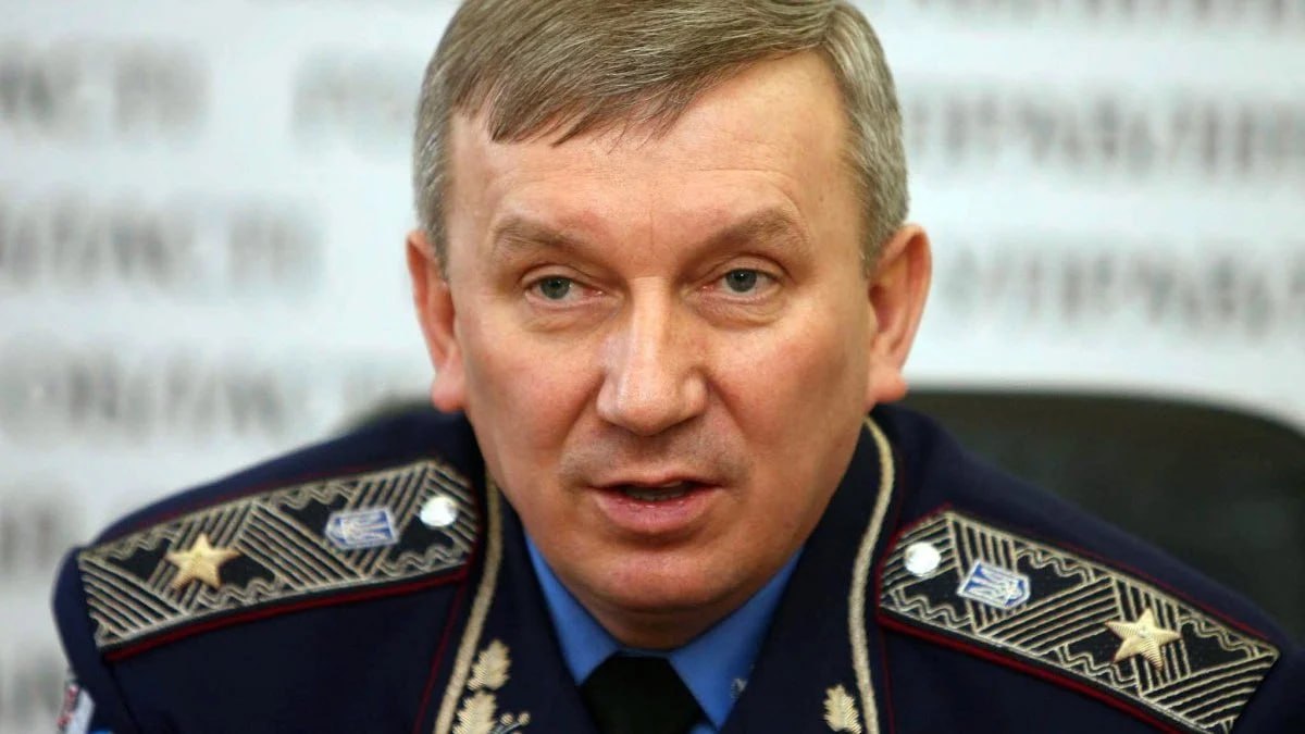 Ілюстрація до публікації «Начальник Служби судової охорони у Львівській області Володимир Семенина - пов'язаний вже з покійним ексголової міліції ЛЬвівщини Василем Пісний та його дружиною.»