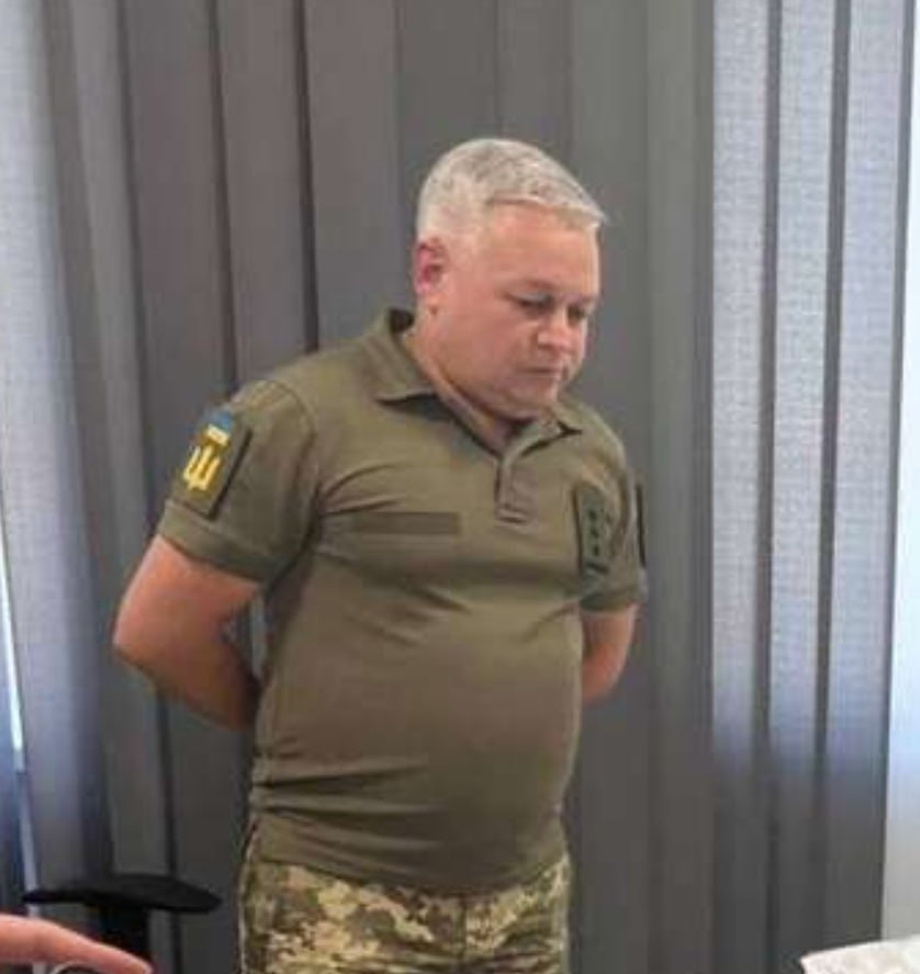 Ілюстрація до публікації «СБУ та НАЗК направили до Печерського райсуду Києва обвинувальний акт стосовно начальника Бучанського РТЦК та СП Леоніда Викочка, за фактом незаконного збагачення.»