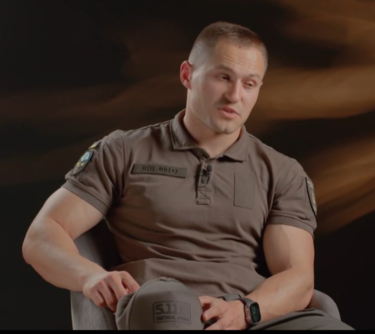 Ілюстрація до публікації «Заробіток на залякуванні мобілізацією: ГО "Україна – це матір" херсонця Олексія Лапіна»