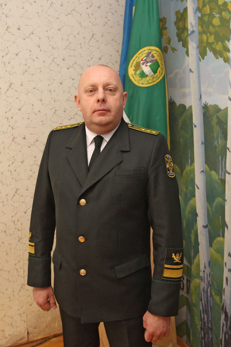 Ілюстрація до публікації «125 тис. доларів: лісничий корупціонер Сергій Сезоненко подав декларацію»