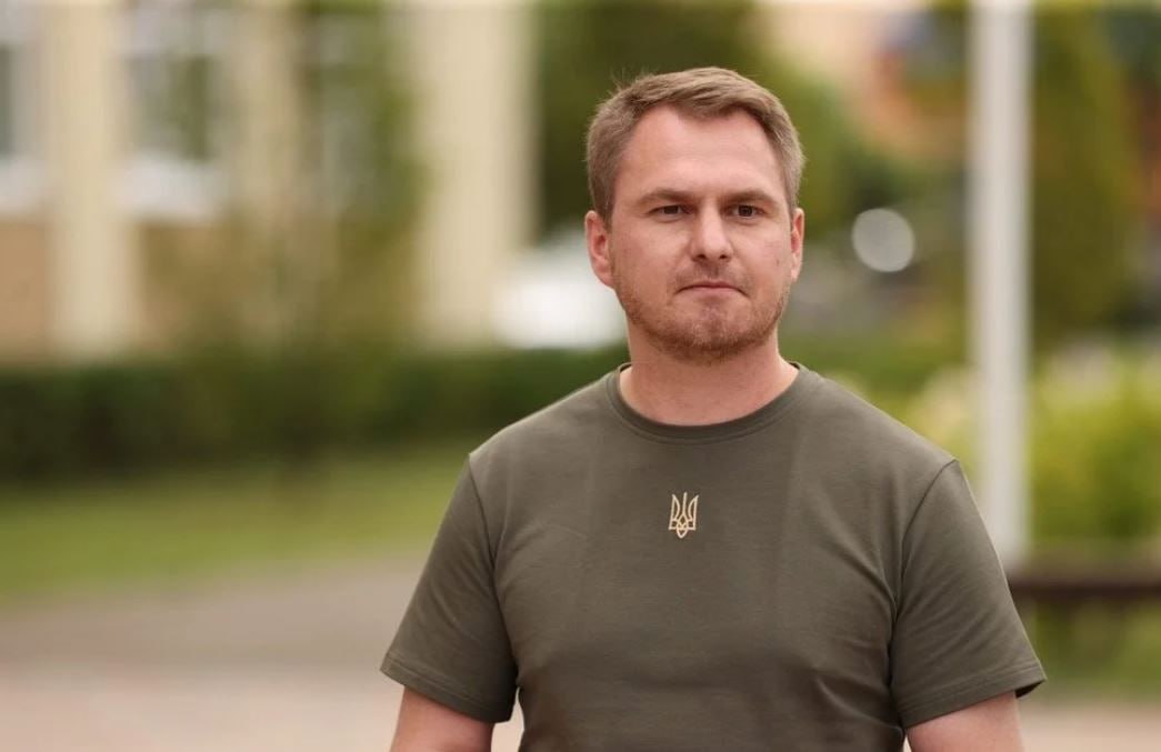 Ілюстрація до публікації «Пане Руслане Кравченко, чи довго ви будете терпіти цю крису на керівній посаді в Кіровоградський області, котра є стратегічно важливою для України.»