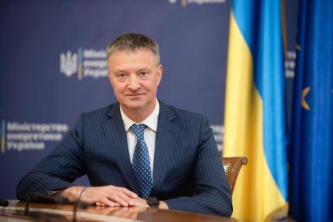 Ілюстрація до публікації «Новий заступник міністра енергетики Олександр В’язовченко задекларував значні активи дружини, зокрема у сфері нерухомості та бізнесу.»