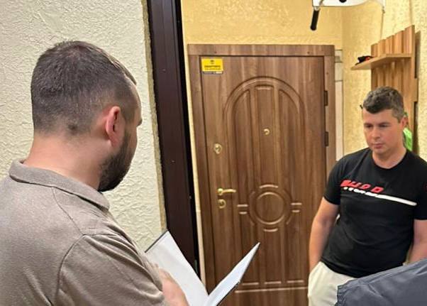 Ілюстрація до публікації «БЕБ проводить обшуки на Чернівецькій митниці та у керівника митниці Юрія Герасимова та у його заступника Євстафія Майтапова»