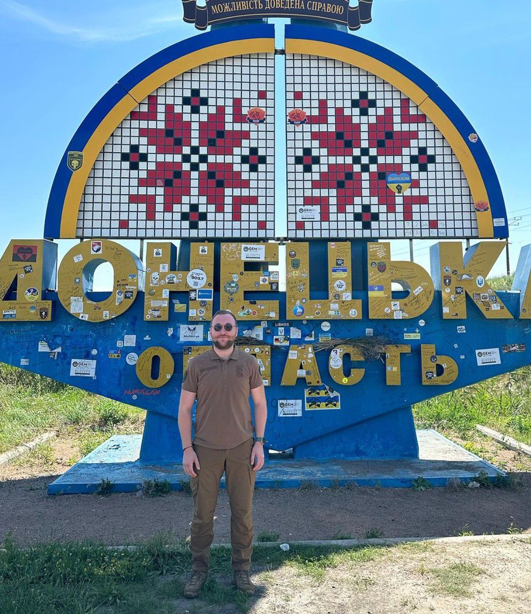 Ілюстрація до публікації «ЧОМУ "ПАТРІОТ" РОМАН ГРИНКЕВИЧ НЕ В ЗСУ?»