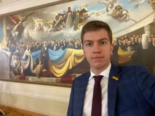 Ілюстрація до публікації «Нардеп Артем Кунаєв, що спалився на тому, що отримував від держави компенсацію за оренду власної квартири.»