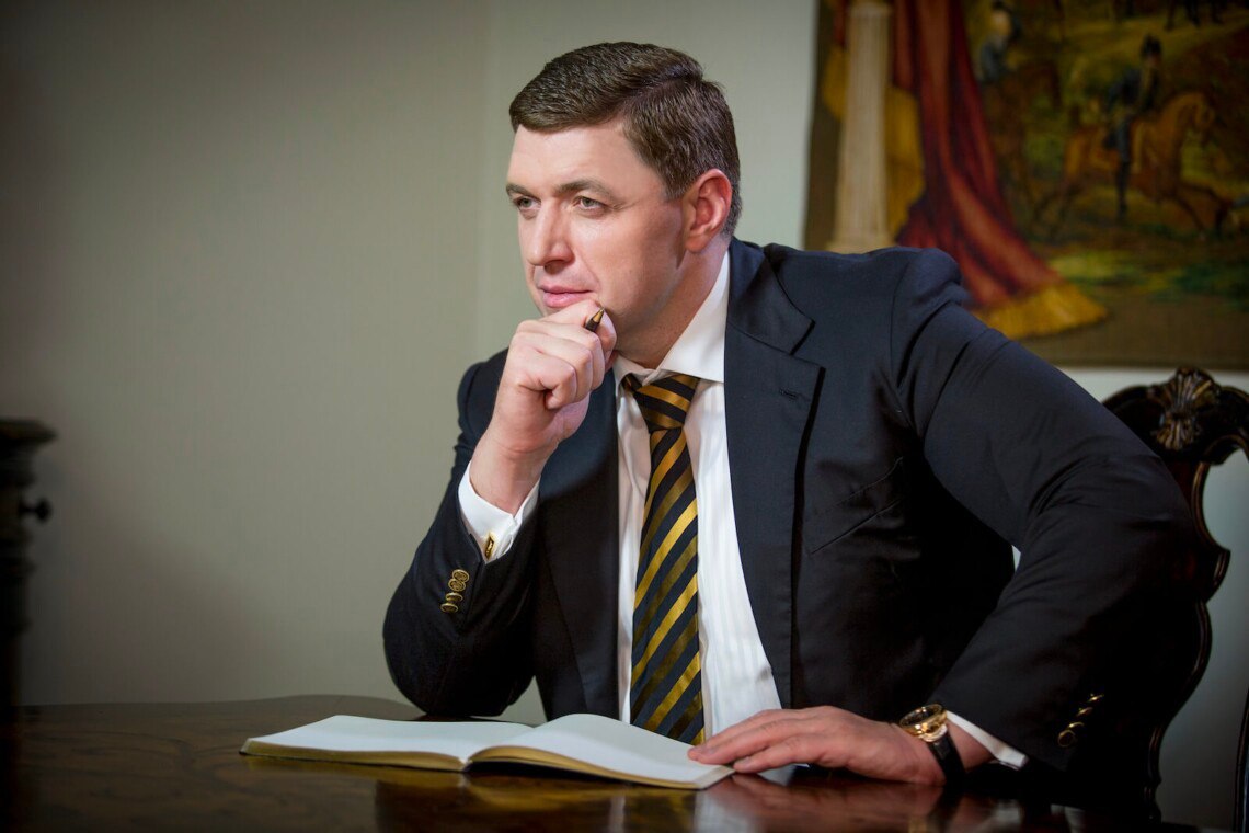 Ілюстрація до публікації «ВАКС розгляне справу за обвинуваченням екснардепа Олександра Дубовий та ексдепутата Одеської обласної ради Олега Бабенко, ексдепутата Кілійської райради Анатолію Коломієць та…»