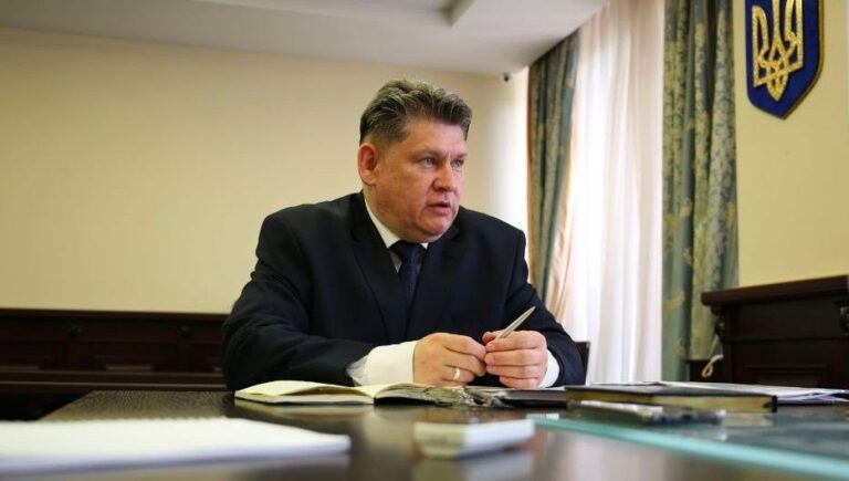 Ілюстрація до публікації «СУДДЯ З ГРОМАДЯНСТВОМ РФ ПРИДБАВ КВАРТИРУ В ЕСТОНІЇ»