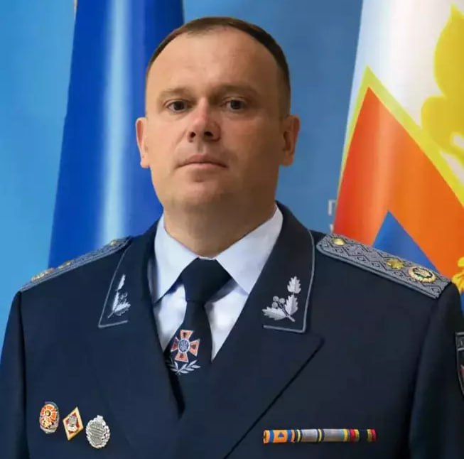 Ілюстрація до публікації «ДСНСник Бондар зливає 35 млн гривень»