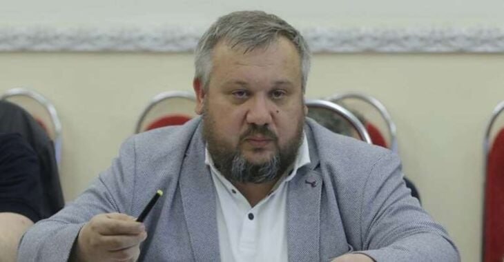 Ілюстрація до публікації «Кум ексміністра оборони Резнікова та власник СТО "АТЛ" — Роман Олександрович Баликін — неймовірно збагатився на закупівлях МОУ в 2022-2023-му, які проводилися під проводом…»